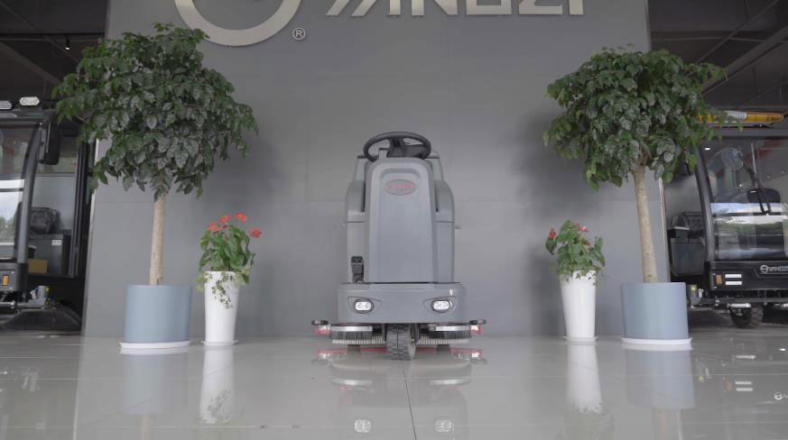 選擇正確的洗地機(jī)-5 個(gè)簡(jiǎn)單步驟! 選擇正確的洗地機(jī)-5 個(gè)簡(jiǎn)單步驟!