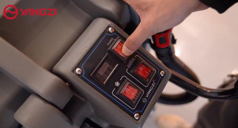 洗地機問題四:無法開機 洗地機問題四:無法開機