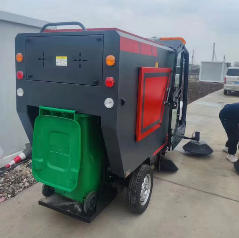 小型掃地車吸塵車廠家如何選擇產品 小型掃地車吸塵車廠家如何選擇產品